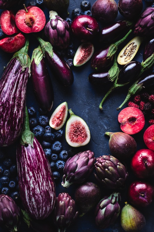 Eggplants, figs, blueberries, artichokes and apples.